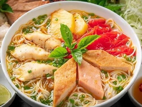 những món ăn đặc sản miền trung